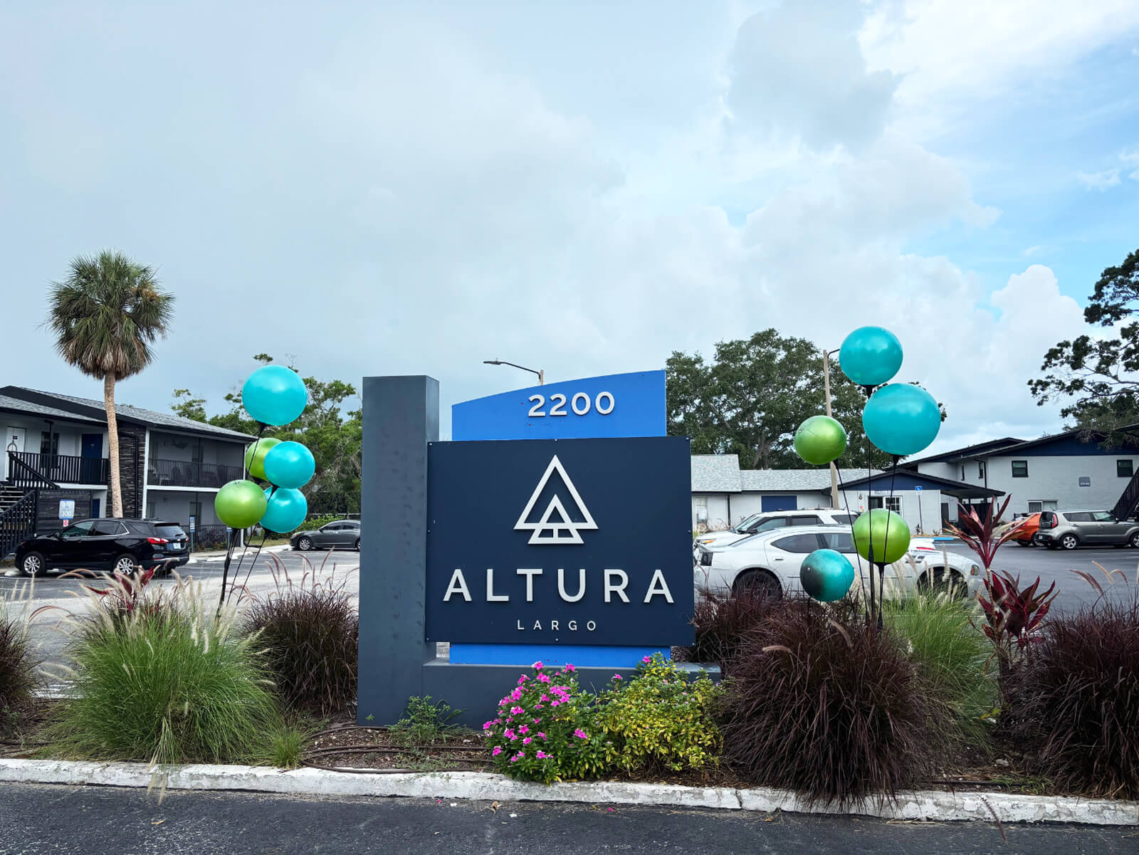 Altura Largo Florida